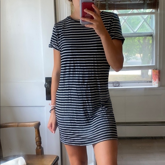 Black T Shirt dress - Picture 1 of 2